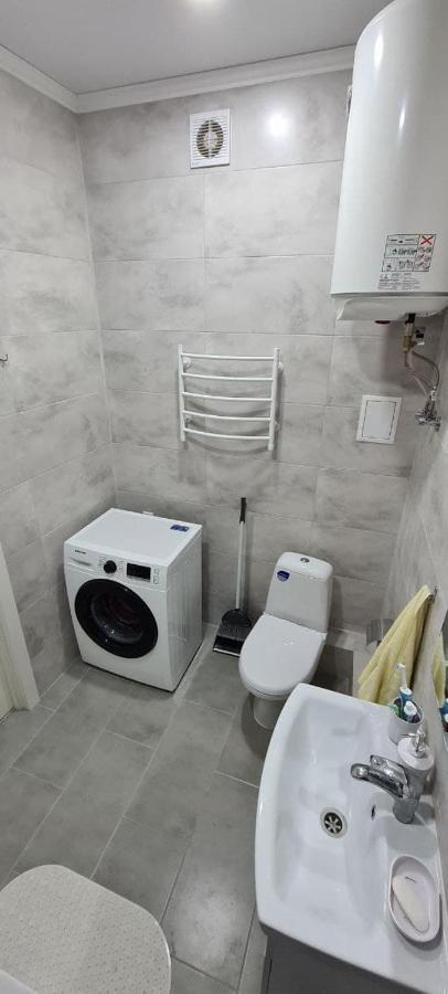 אודסה Bright Apartments מראה חיצוני תמונה