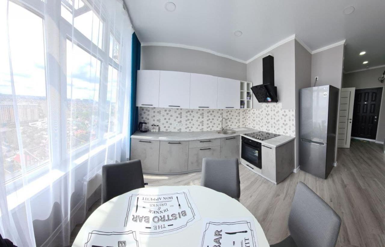 אודסה Bright Apartments מראה חיצוני תמונה
